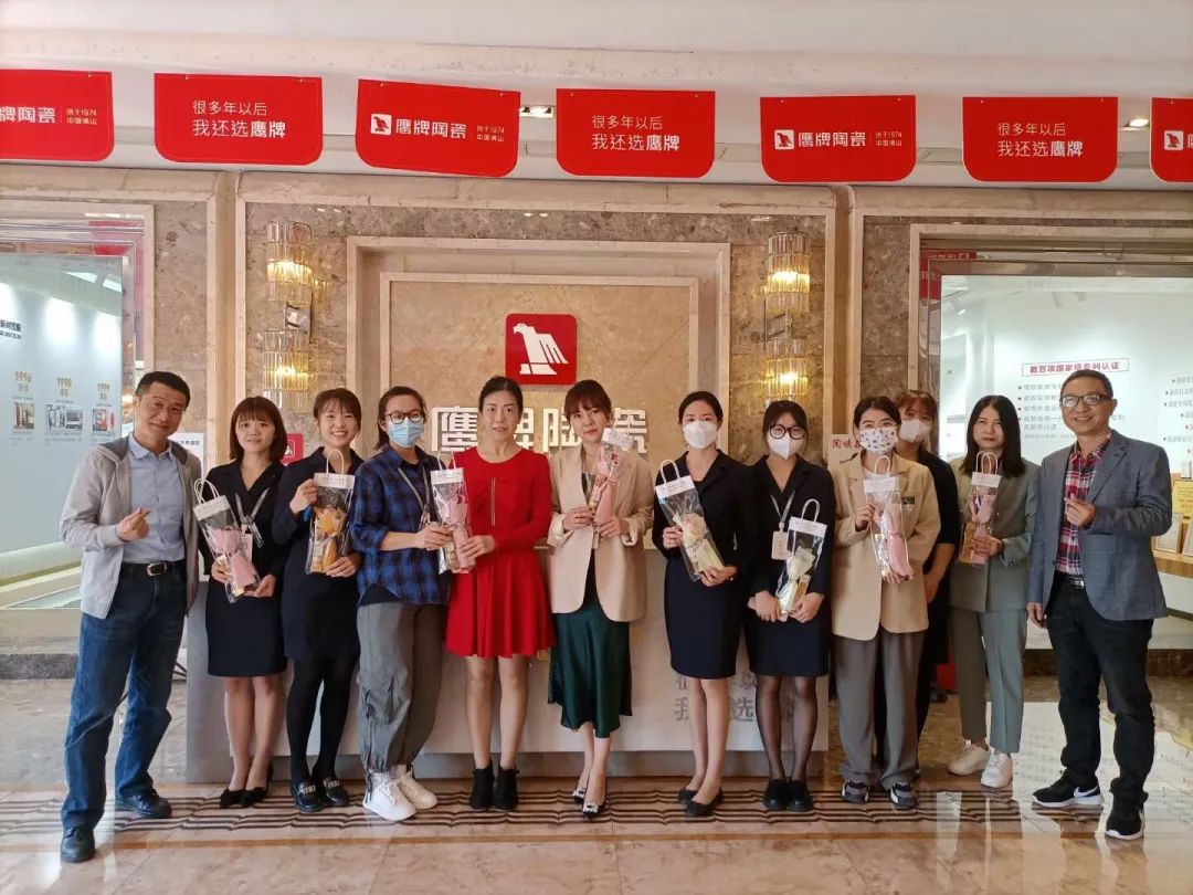 我是女神，我追夢，我自信！